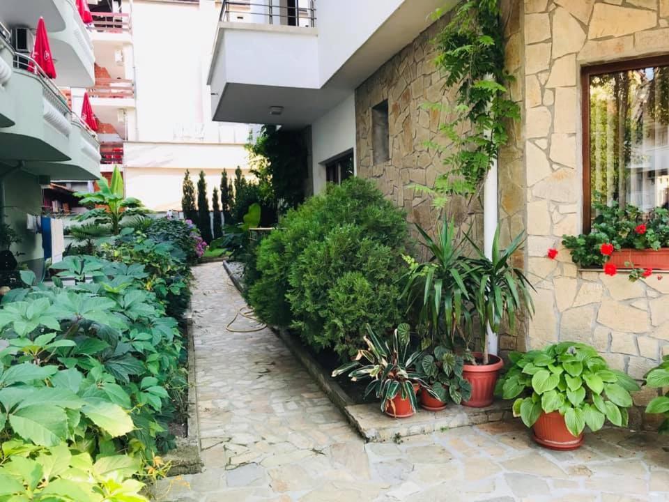 Джорджия Hotell Kiten  Eksteriør bilde