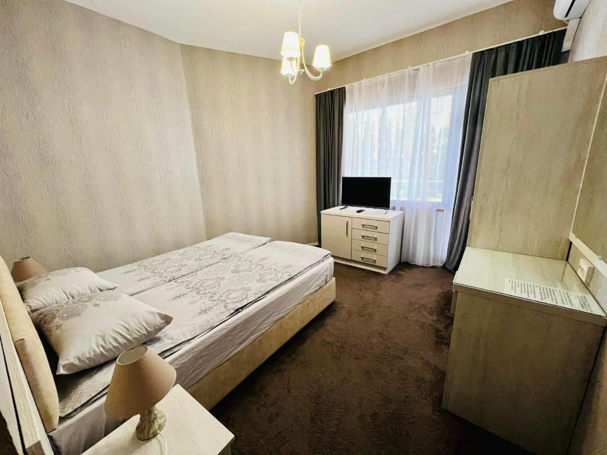 Джорджия Hotell Kiten  Eksteriør bilde