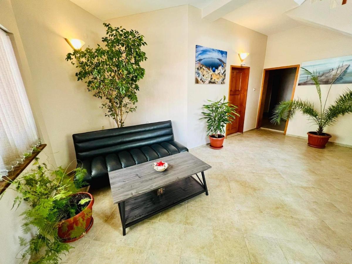 Джорджия Hotell Kiten  Eksteriør bilde