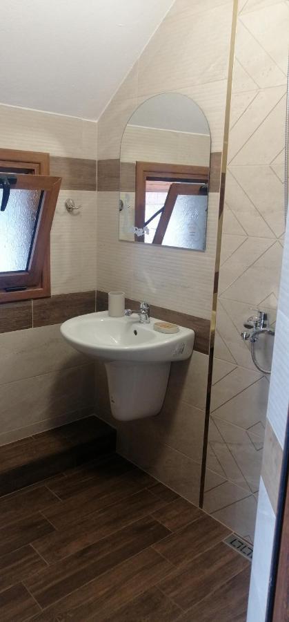 Джорджия Hotell Kiten  Eksteriør bilde