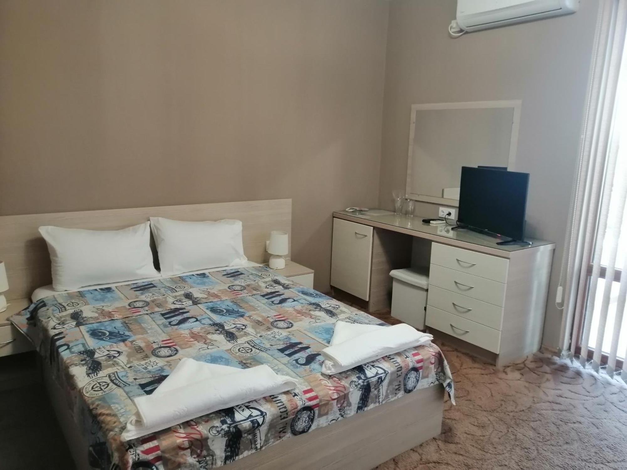 Джорджия Hotell Kiten  Eksteriør bilde