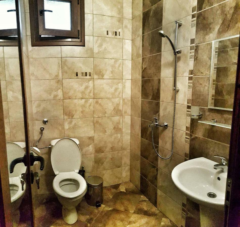 Джорджия Hotell Kiten  Eksteriør bilde